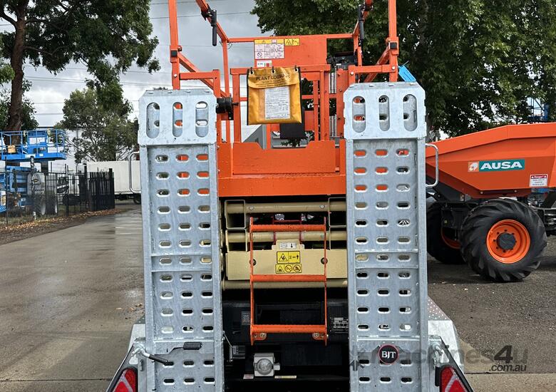 2023 USED JLG Electric 26ft Scissor Lift New Plant Trailer image 4