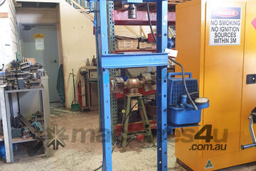 Enerpac 10 Tonne Air Operated Hydraulic Press