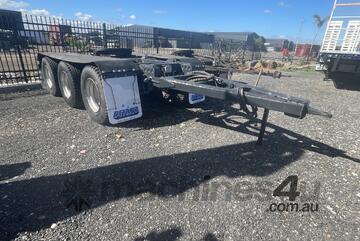 2008 CIMC CD3 Road Train Tri Axle Dolly