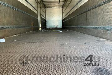 1994 Maxicube Dry Freight Tandem Axle Pantech Trailer