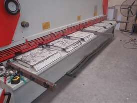 Metalmaster4 m x 8mm Variable Rake Guillotine PSS  - picture0' - Click to enlarge