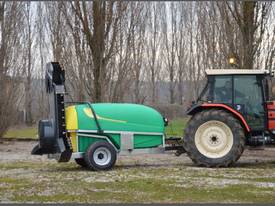 Orchard sprayers suit Macadamia and Avocado - picture1' - Click to enlarge