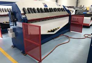 CMT 2500MM LENGTH | 4MM CAPACITY | HYDRAULIC | CNC TOUCH SCREEN CONTROLLER | PAN BRAKE