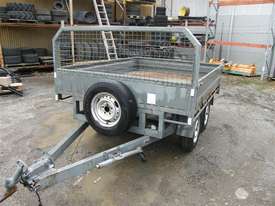 Custom Heavy Duty Trailer Handling/Storage - picture0' - Click to enlarge