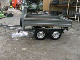 Custom Heavy Duty Trailer Handling/Storage - picture1' - Click to enlarge
