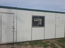  Used 6M x 2.4m Portable Building  - picture2' - Click to enlarge