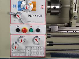 BAILEIGH 356mm x 240Volt Lathe - picture2' - Click to enlarge
