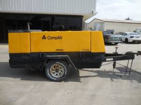 COMPAIR 2400P 400CFM MOBILE DIESEL AIR COMPRESSOR - picture0' - Click to enlarge