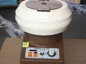 Clements GS 300 Multi Speed Centrifuge - picture0' - Click to enlarge