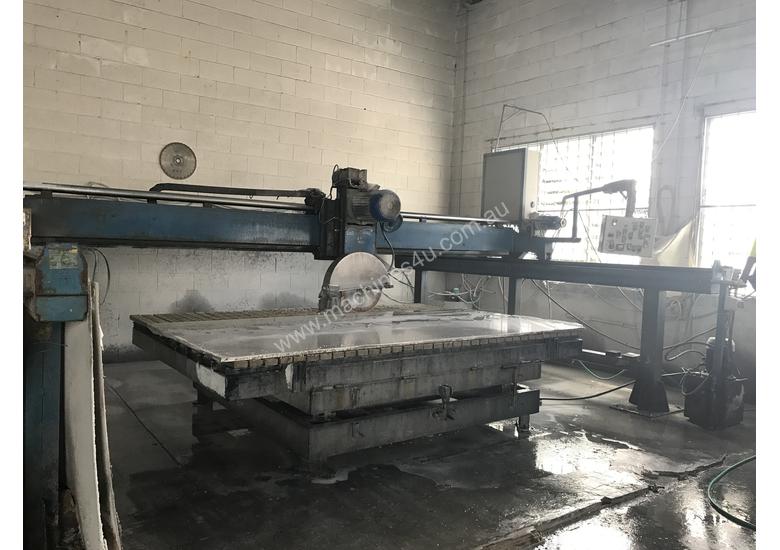 caption Stone Cutting Bridge Saw