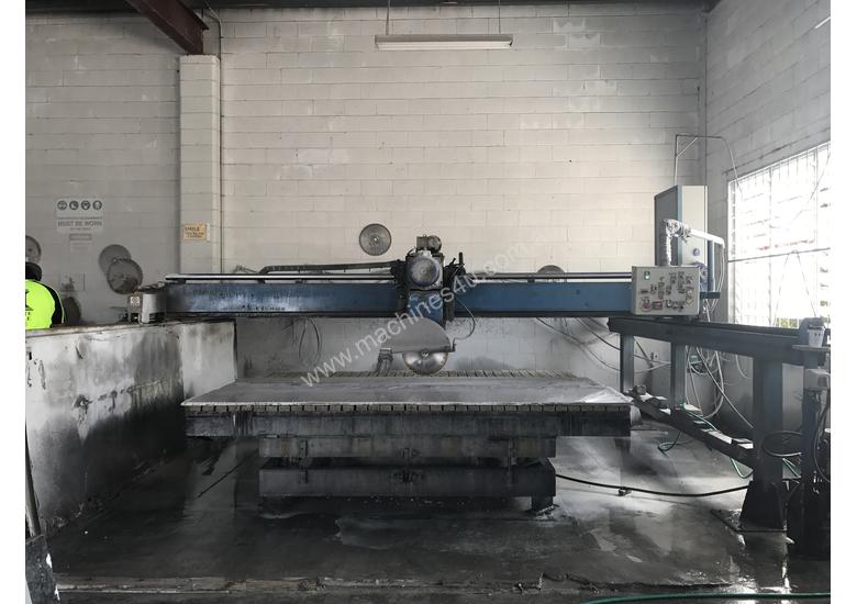 caption Stone Cutting Bridge Saw