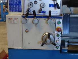 80mm Bore Centre Lathe, 1000mm Between Centres - picture1' - Click to enlarge