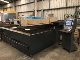 Laser Cutting machine - picture0' - Click to enlarge