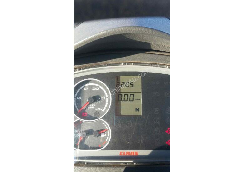 caption Claas AXOS 330 FWA/4WD Tractor