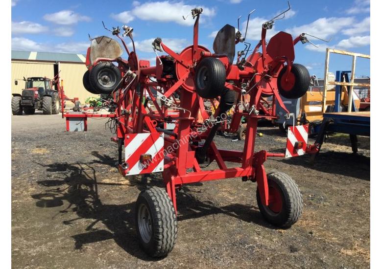 caption Lely LOTUS 900 Rakes/Tedder Hay/Forage Equip