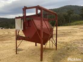 1 Tonne Grain Bagging Unit f/w Built In Scales - picture0' - Click to enlarge