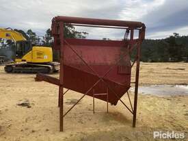 1 Tonne Grain Bagging Unit f/w Built In Scales - picture1' - Click to enlarge