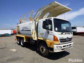 2011 Hino 500 2628 FM - picture0' - Click to enlarge