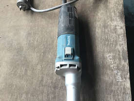 Makita Die Grinder 750 watt 240 Volt High Torque GD0810C - picture2' - Click to enlarge