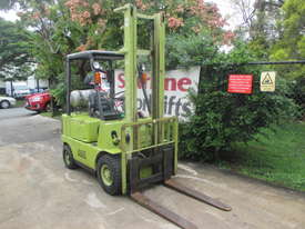 1.8 ton Mitsubishi LPG Used Forklift - picture0' - Click to enlarge