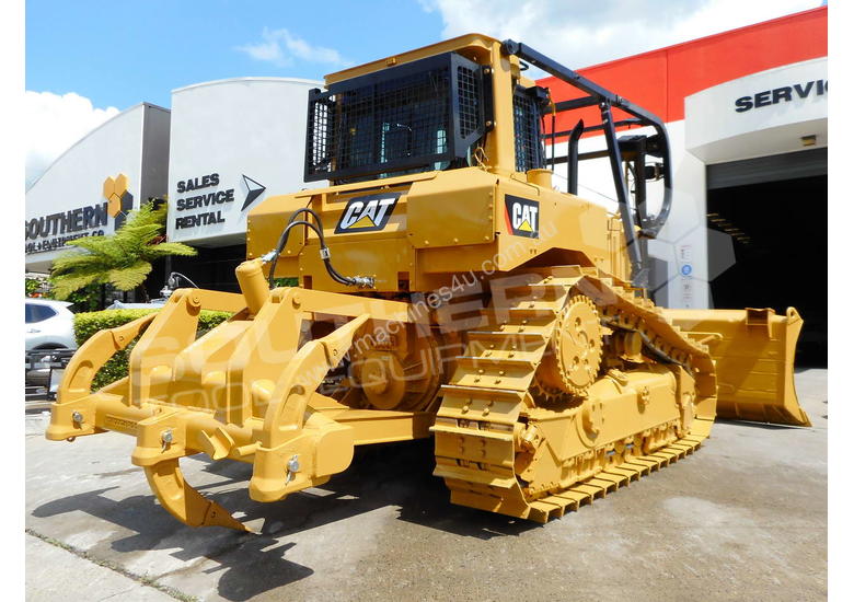 caption Caterpillar D6T XL Bulldozer DOZCATRT