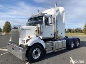 2015 Western Star 4864FXB - picture2' - Click to enlarge