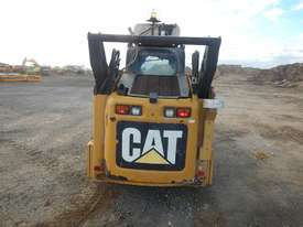 2011 CAT 262C - picture2' - Click to enlarge