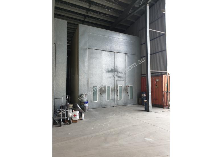 Used 2004 Seetal Dry Filter Bake Truck Spray Booth Spray booths in , Listed on Machines4u