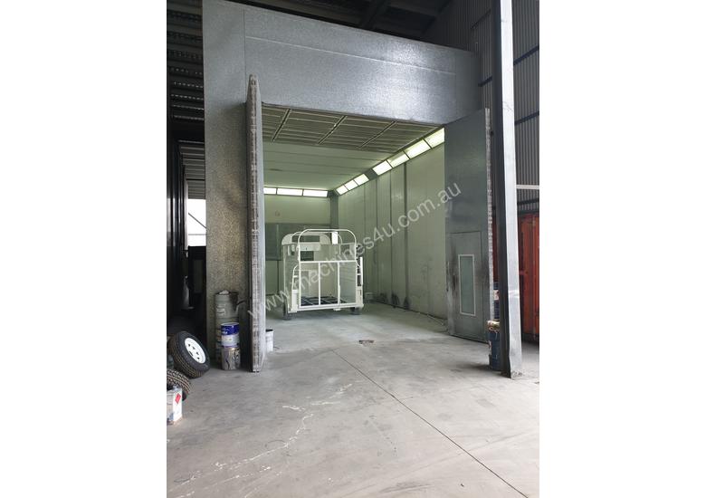 Used 2004 Seetal Dry Filter Bake Truck Spray Booth Spray booths in , Listed on Machines4u