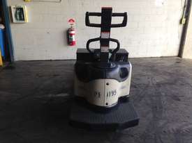 Electric Forklift Rider Pallet PE Series 2008 - picture1' - Click to enlarge