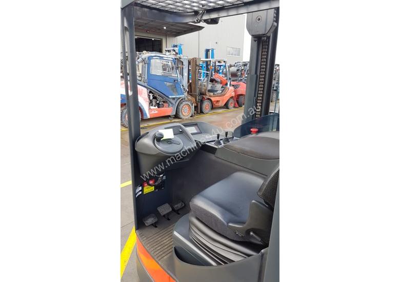 caption Used Forklift: R20S Genuine Preowned Linde 2t