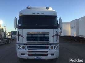 2006 Freightliner Argosy 101 - picture1' - Click to enlarge