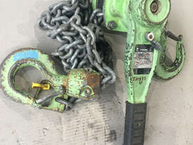 Loadset Chain Hoist Lift Block and tackle 1.5 Tonne x 3 metre chain - picture1' - Click to enlarge