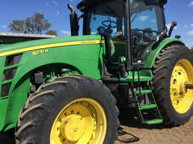John Deere 8270R FWA/4WD Tractor - picture2' - Click to enlarge