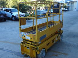 Haulotte Compact 8 - Narrow Electric Scissor Lift - picture0' - Click to enlarge
