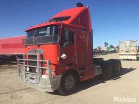 2005 Kenworth K104 - picture2' - Click to enlarge