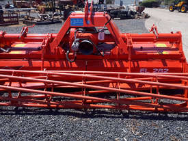 Kuhn EL282-300 Rotary Hoe Tillage Equip - picture0' - Click to enlarge