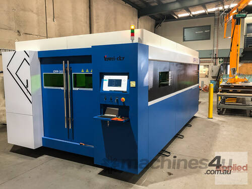 ~ New Price Point ~  Yawei-CKY fiber laser - 1.5m x 3.0m bed, 1kW IPG, & Raytools cutting head 