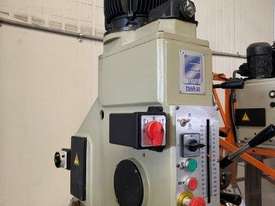 Geared Head Pedestal Drill  - picture2' - Click to enlarge
