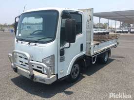 2008 Isuzu NLR 200 Short - picture2' - Click to enlarge
