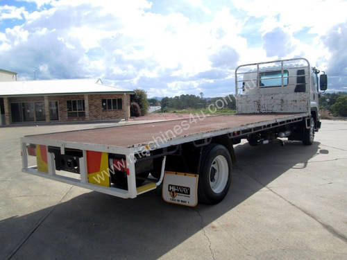 Isuzu FTR900 Tray Truck