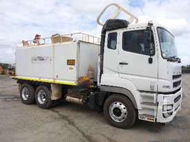 MITSUBISHI FV500 Water Truck - picture0' - Click to enlarge