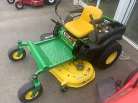 John Deere Z425 ZTrak Zero Turn - picture0' - Click to enlarge