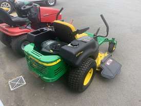 John Deere Z425 ZTrak Zero Turn - picture2' - Click to enlarge