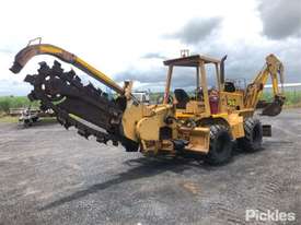 1994 Vermeer V8550A - picture0' - Click to enlarge