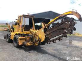 1994 Vermeer V8550A - picture2' - Click to enlarge