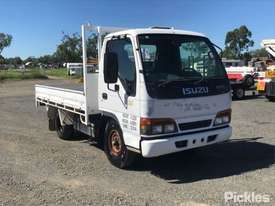2000 Isuzu NKR200 - picture0' - Click to enlarge
