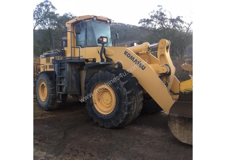 caption Komatsu WA600-3 Wheel Loader