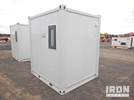 2020 Freeport Portable Restroom UNUSED - picture0' - Click to enlarge