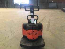 Crown PE 4500 Series  Pallet Jack Jack/Lifting - picture2' - Click to enlarge